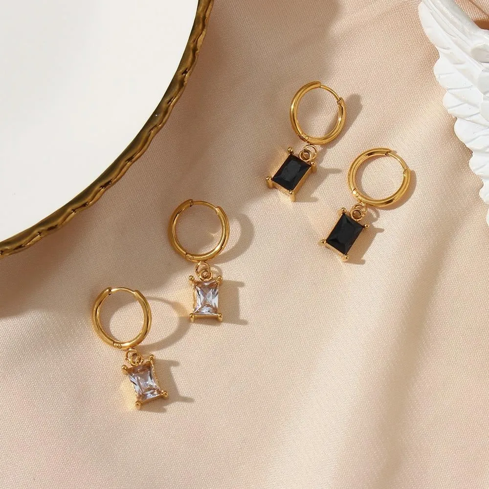 Leyla Mini Huggie Earrings