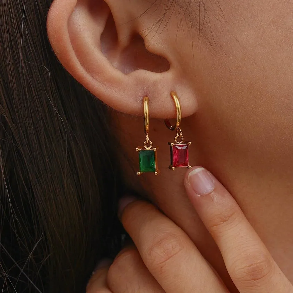 Leyla Mini Huggie Earrings