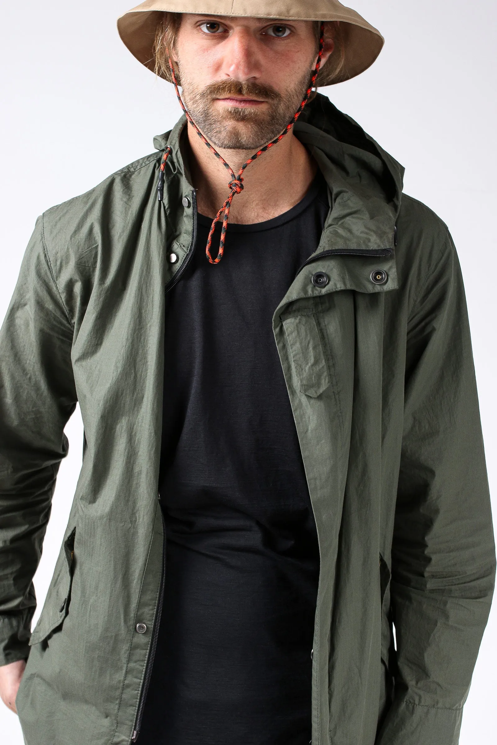The LIGHTWEIGHT SUMMER JACKET
